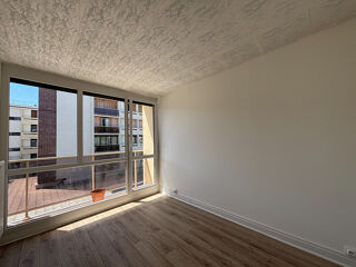  Appartement � vendre 4 pi�ces 77 m�