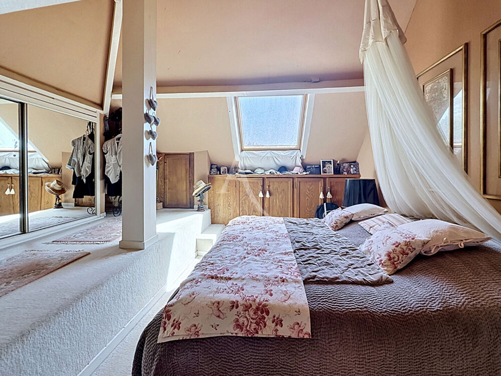 à vendre  Villa Haut-de-Bosdarros (64800)