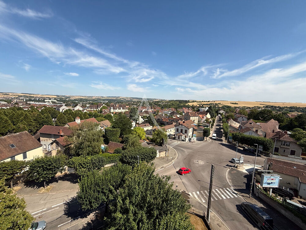 Studio entièrement rénové - Proche centre-ville d'Auxerre