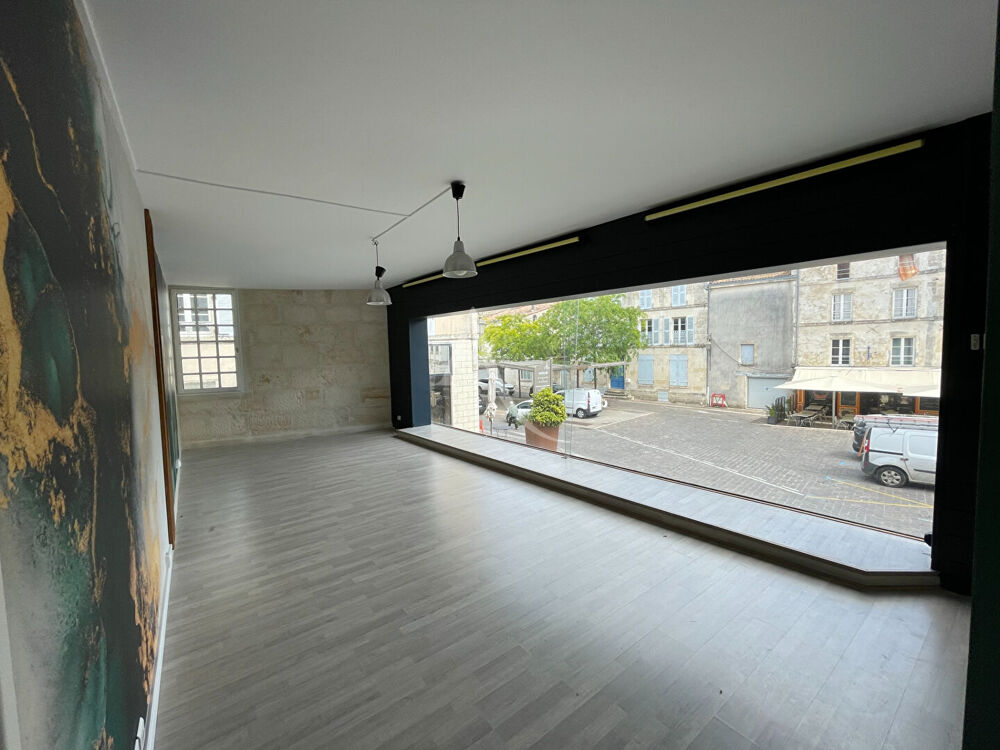   Local commercial Fontenay Le Comte Fontenay le comte