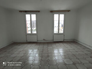  Appartement à louer 1 pièce 33 m²