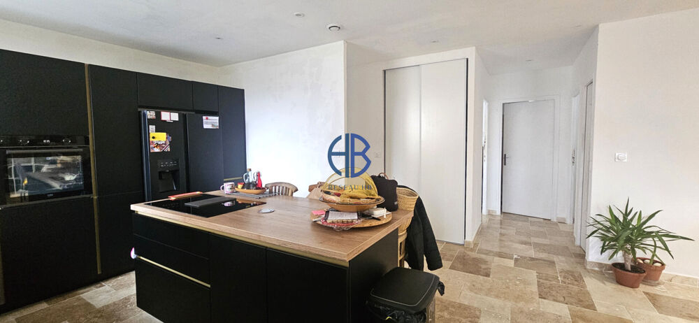 Vente Maison Quartier Mairie - Maison T6 entièrement rénovée avec jardin et garage Agde