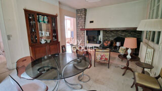  Maison � vendre 8 pi�ces 210 m�