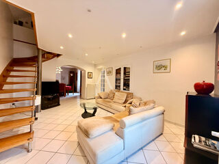  Maison à vendre 7 pièces 146 m²