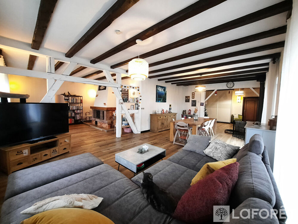 À vendre Grande maison familiale 210 m² sur 10 ares à VALFF