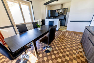  Maison  vendre 5 pices 133 m