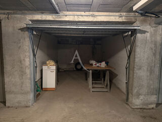  Parking / Garage � vendre 
