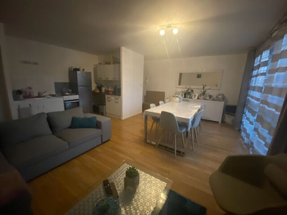 À louer, appartement d'une surface habitable de 52 m², 2 pièces à AMIENS (80000).