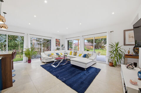   Maison contemporaine de 149 m�  � OUROUX SUR SAONE dans un �crin de lumi�re et de nature Maison - 6 pi�ce(s) - 149 m�