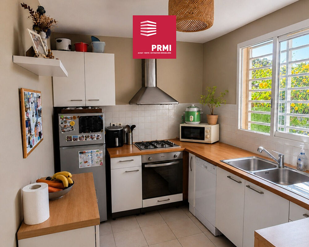 Maison 3 chambres avec garage, jardin et varangue à Bras-Panon, Proche commodités