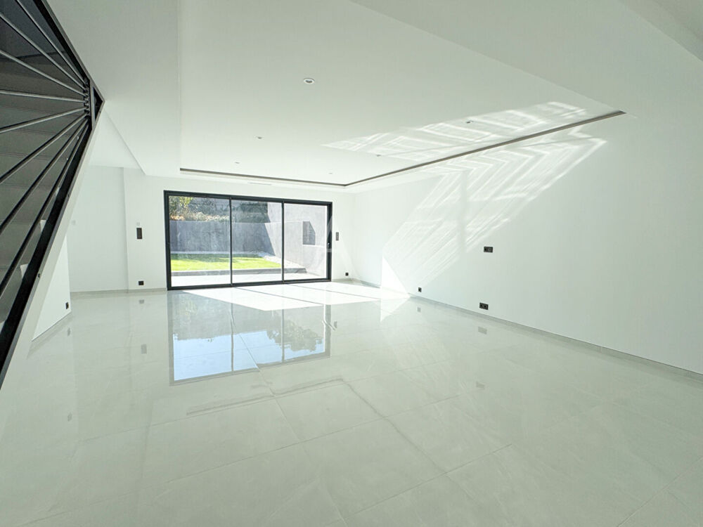 PASSA : À VENDRE -MAISON NEUVE 4 PIÈCES -118 M² - 3 CHAMBRES - SUITE PARENTALE - JARDIN