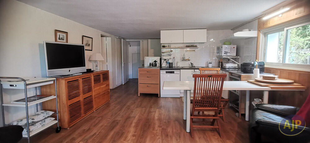 � vendre  Maison Ar�s (33740)