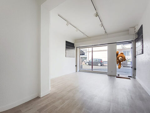 Local commercial ELBEUF  refait &agrave; neuf 400 76500 Elbeuf