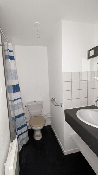  Appartement à louer 1 pièce 18 m²