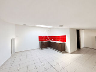  Immeuble à vendre 11 pièces 356 m²