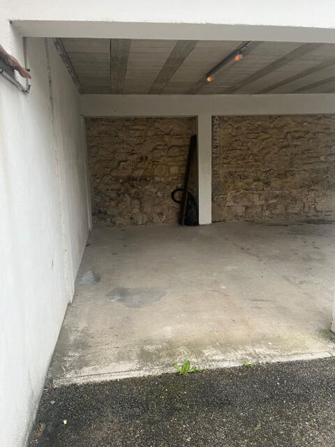  Parking / Garage � louer 10 m�
