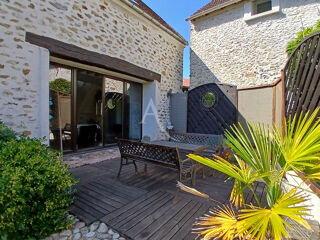 Maison  vendre 6 pices 208 m