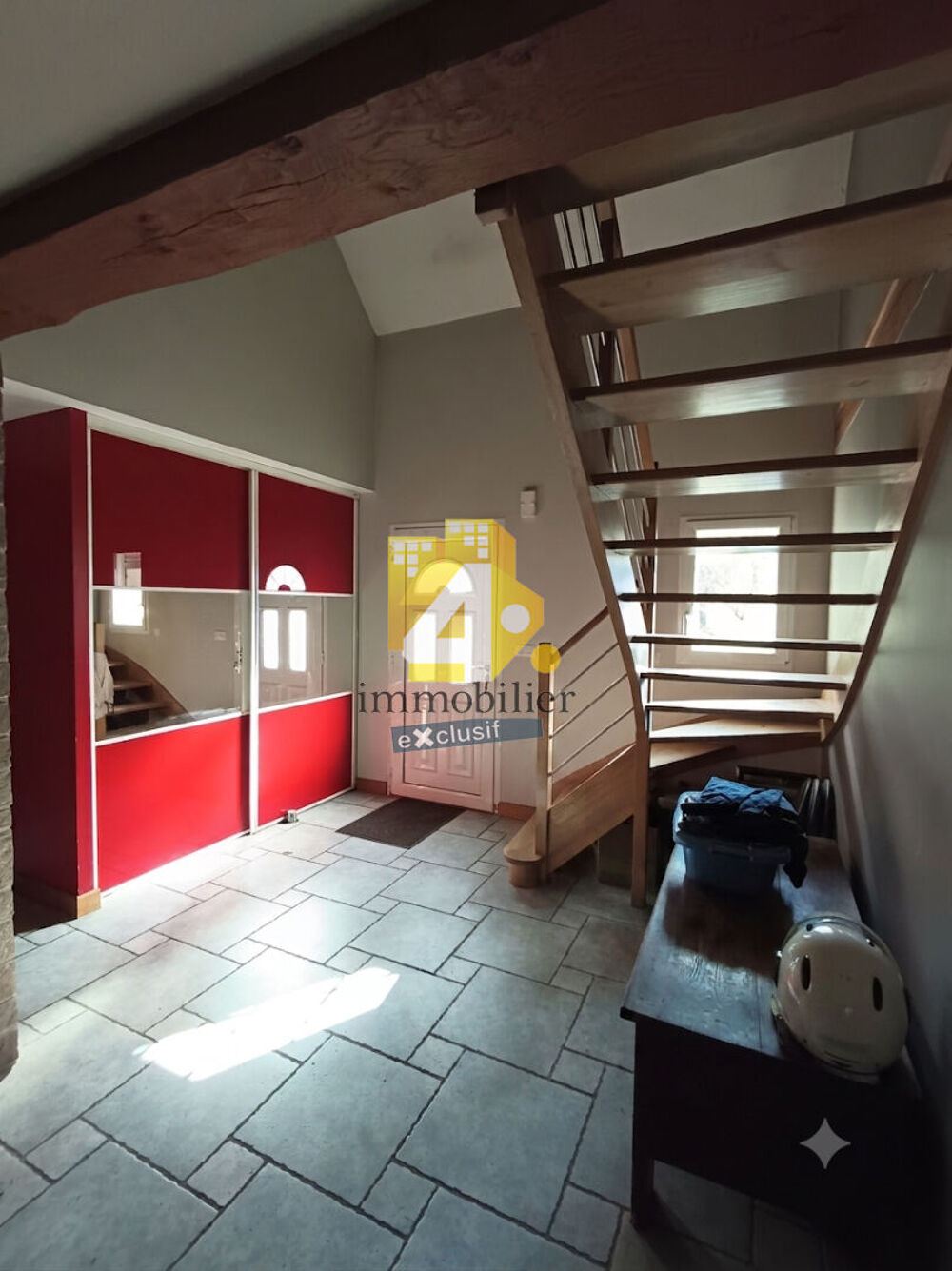 MAISON AVEC STUDIO INDEPENDANT