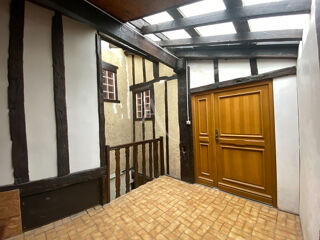  Immeuble � vendre 726 m�