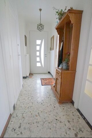  Maison à vendre 10 pièces 146 m²