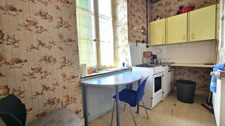  Immeuble à vendre 100 m² Saint genix les villages