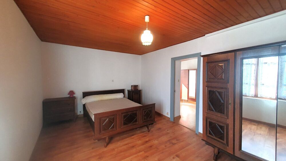 Vente Maison Charmante propriété avec 6 hectares de terrain à La Salvetat-Peyralès La salvetat peyrales