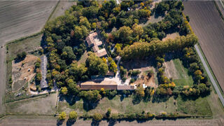  Maison � vendre 12 pi�ces 295 m�