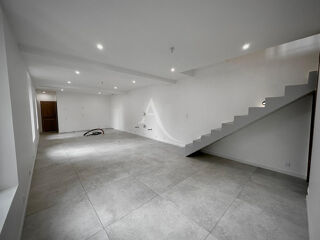  Maison  vendre 6 pices 131 m