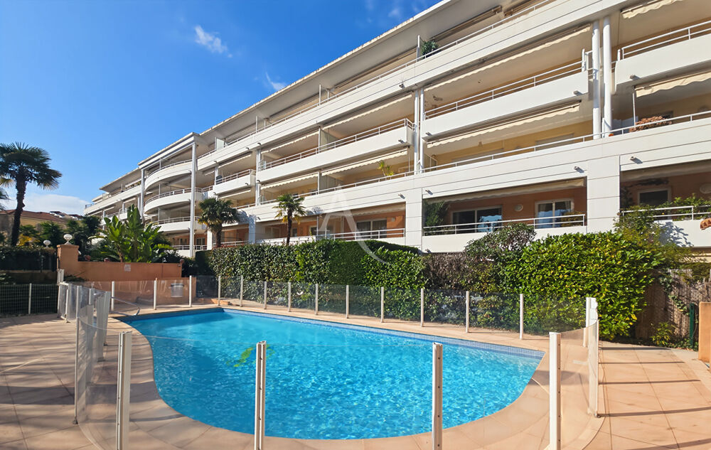 � vendre  Appartement Cannes (06400)