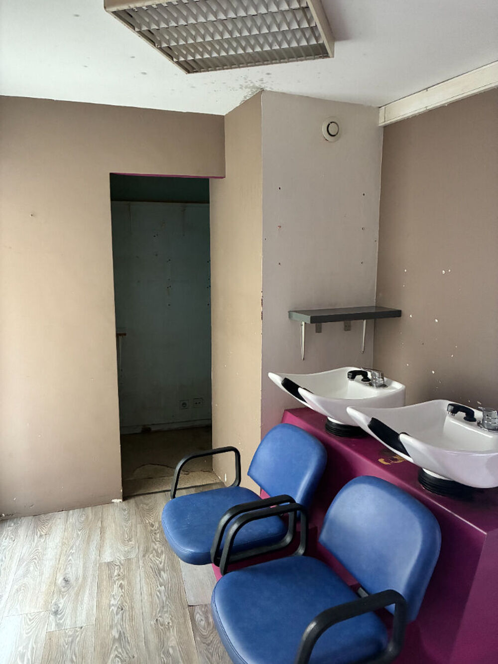   Local commercial Figeac 28 m2 Figeac