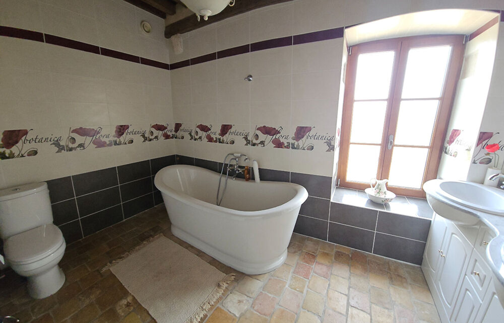 à vendre  Villa Saint-Martin-en-Bresse (71620)