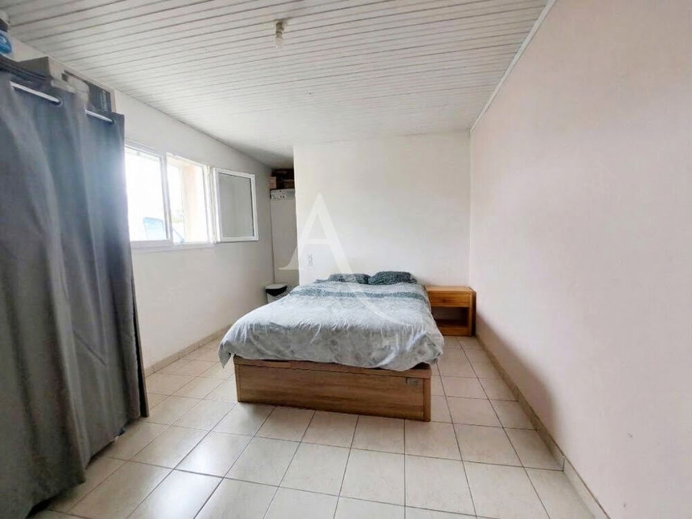 Vente Maison À VENDRE ? Maison de plain-pied de 90 m² à MONTOURNAIS Montournais