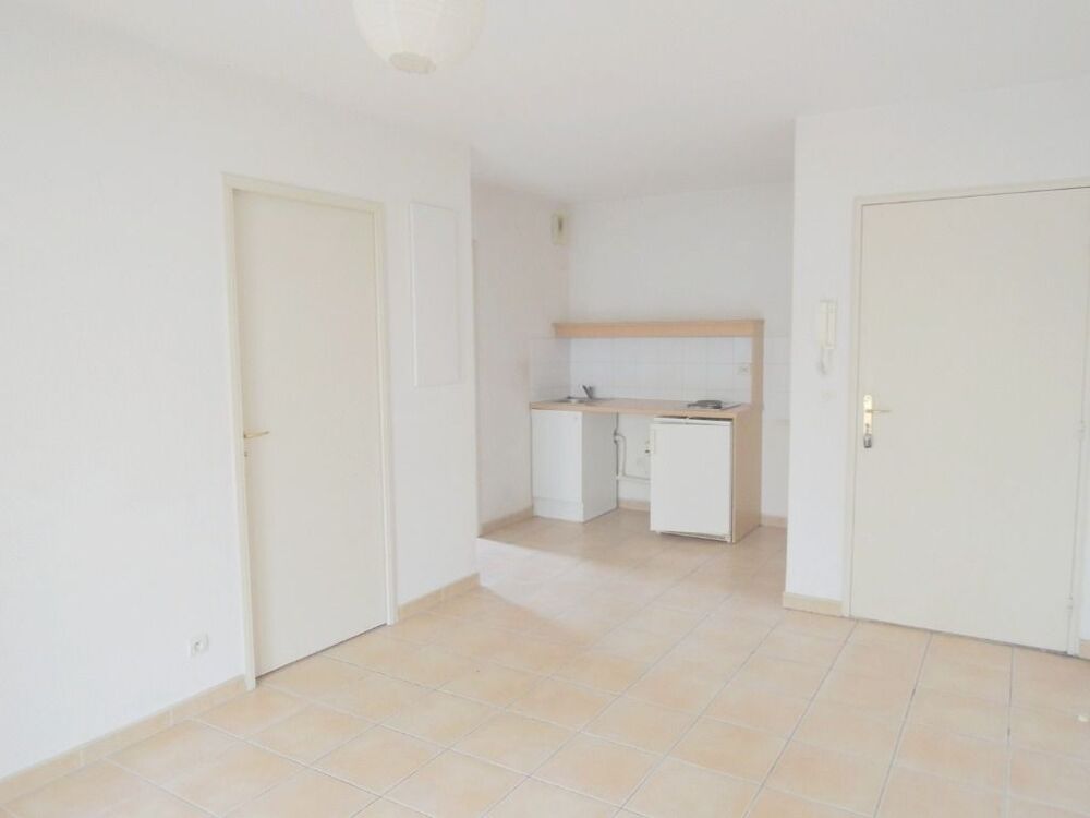 Location Appartement Appartement NIMES 2 pièces Nimes