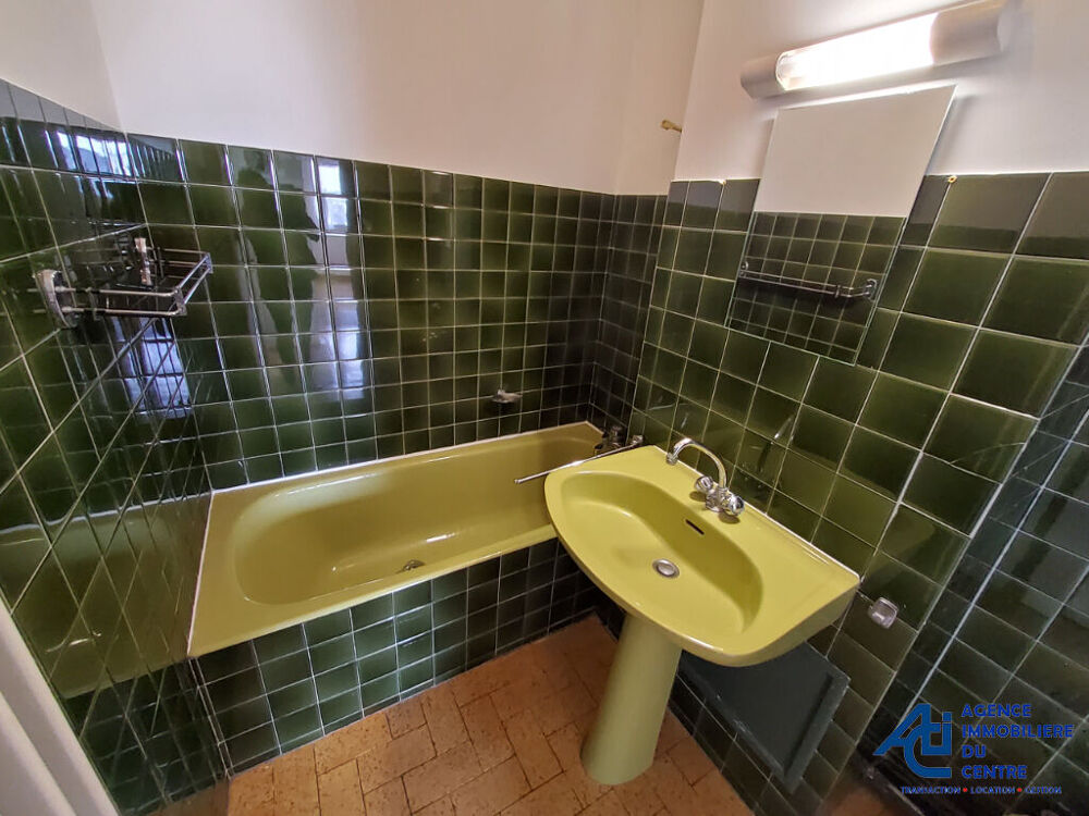 Location Appartement Appartement T2 avec cave et parking privé ? Pontivy Pontivy