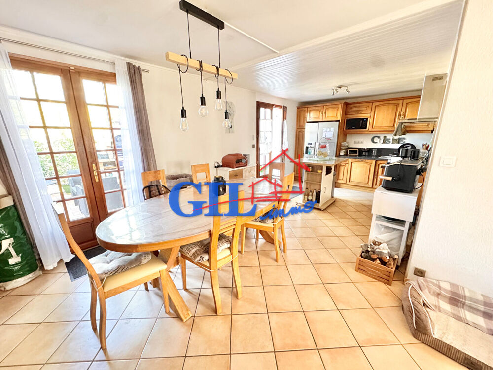 Maison 5 pièces 90 m² · à Cesson · 90 m² · 301 000 €