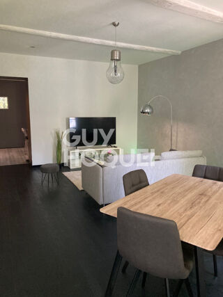 Appartement à louer 2 pièces 68 m²