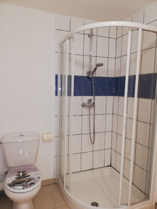  Appartement à louer 1 pièce 28 m²