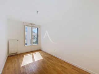  Appartement à louer 3 pièces 53 m²