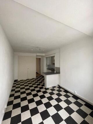  Appartement � louer 1 pi�ce 30 m� Nantes
