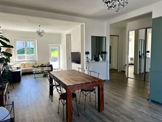  Maison  vendre 6 pices 182 m