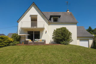  Maison  vendre 8 pices 145 m