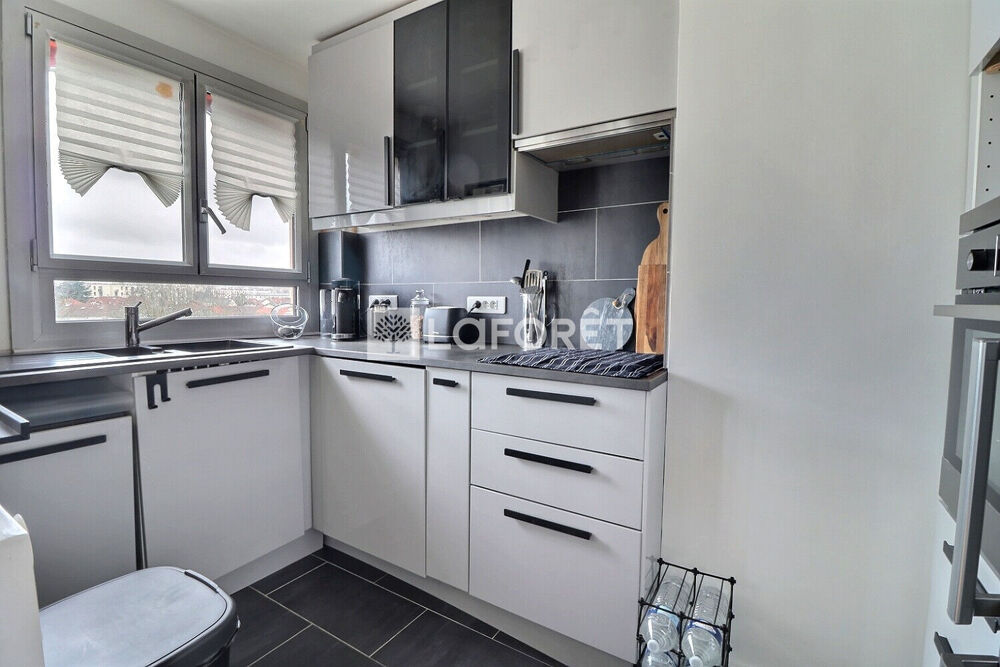 Vente Appartement Appartement Rueil Malmaison 4 pièce(s) 66 m2 Rueil malmaison