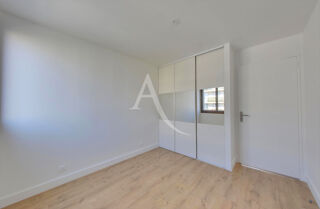  Appartement à louer 4 pièces 67 m²