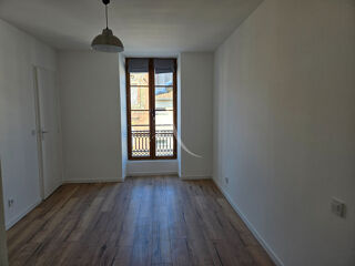 Appartement à louer 2 pièces 39 m²