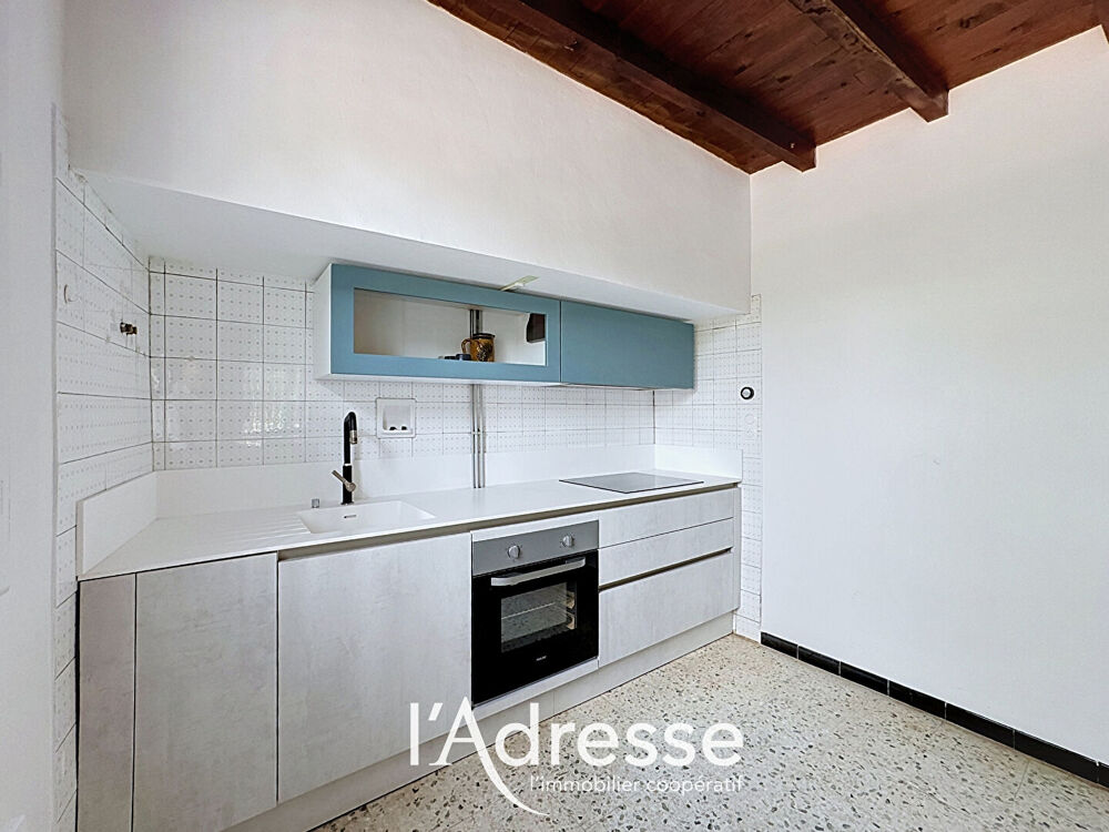 Vente Maison Exclusivité l'Adresse Immobilier - THIL - Maison coeur de village T3 -70 m2 Plain pied + parcelle de 322 m2 + beau garage Thil