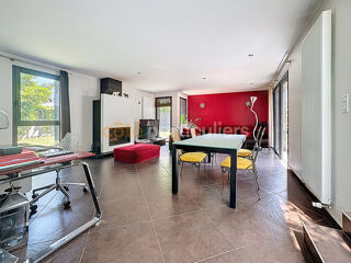  Maison � vendre 7 pi�ces 219 m�