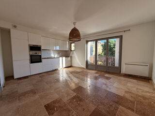  Appartement à louer 2 pièces 40 m²