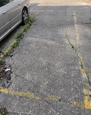  Parking / Garage à louer 20 m²