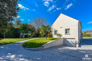  Maison  vendre 9 pices 247 m
