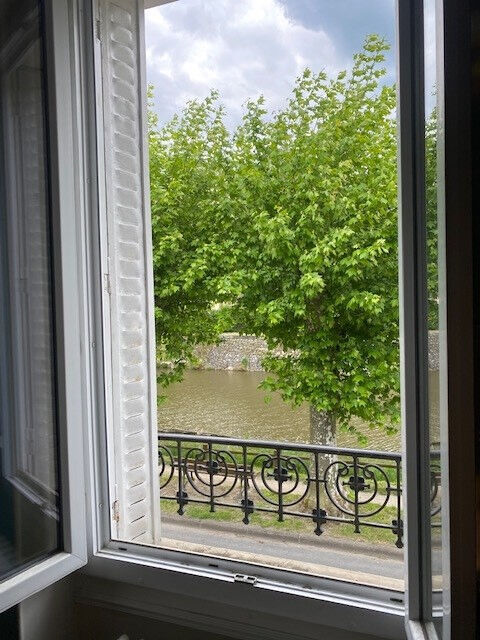  Maison � louer 5 pi�ces 124 m� Vitry aux loges